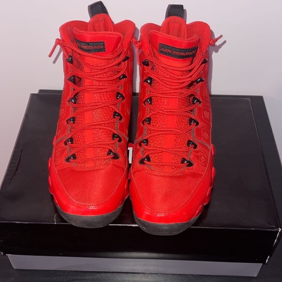 Size 12 Jordan 9 Chile red slightly used great condition